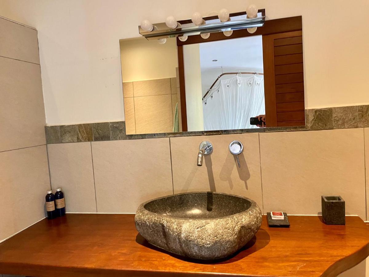 Caz Margouillat Villa L'Etang-Sale Luaran gambar